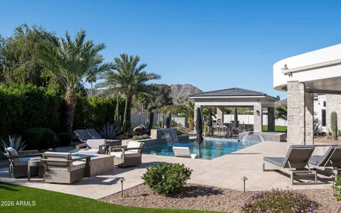 $7,750,000 | 8700 North 55th Place, Paradise Valley, AZ 85253