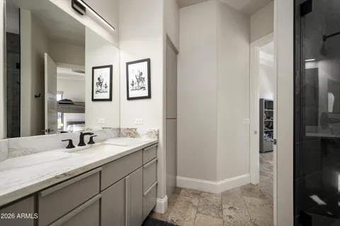 $7,995,000 | 8700 North 55th Place, Paradise Valley, AZ 85253