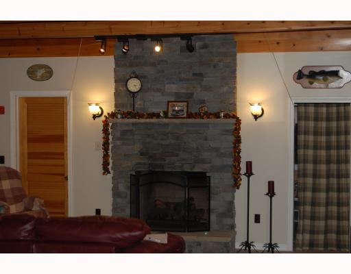 30 Angel Road Glocester, RI 02814 - Photo 7 of 11 Living Room.