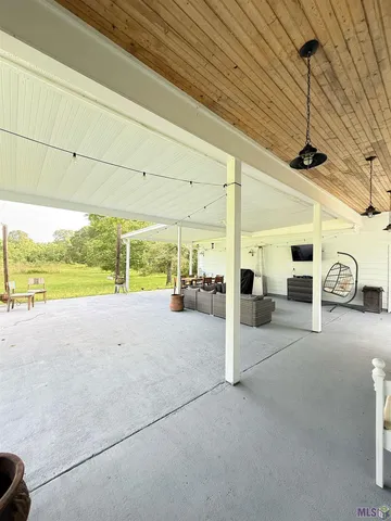 $445,000 | 35120 Weiss Road, Walker, LA 70785