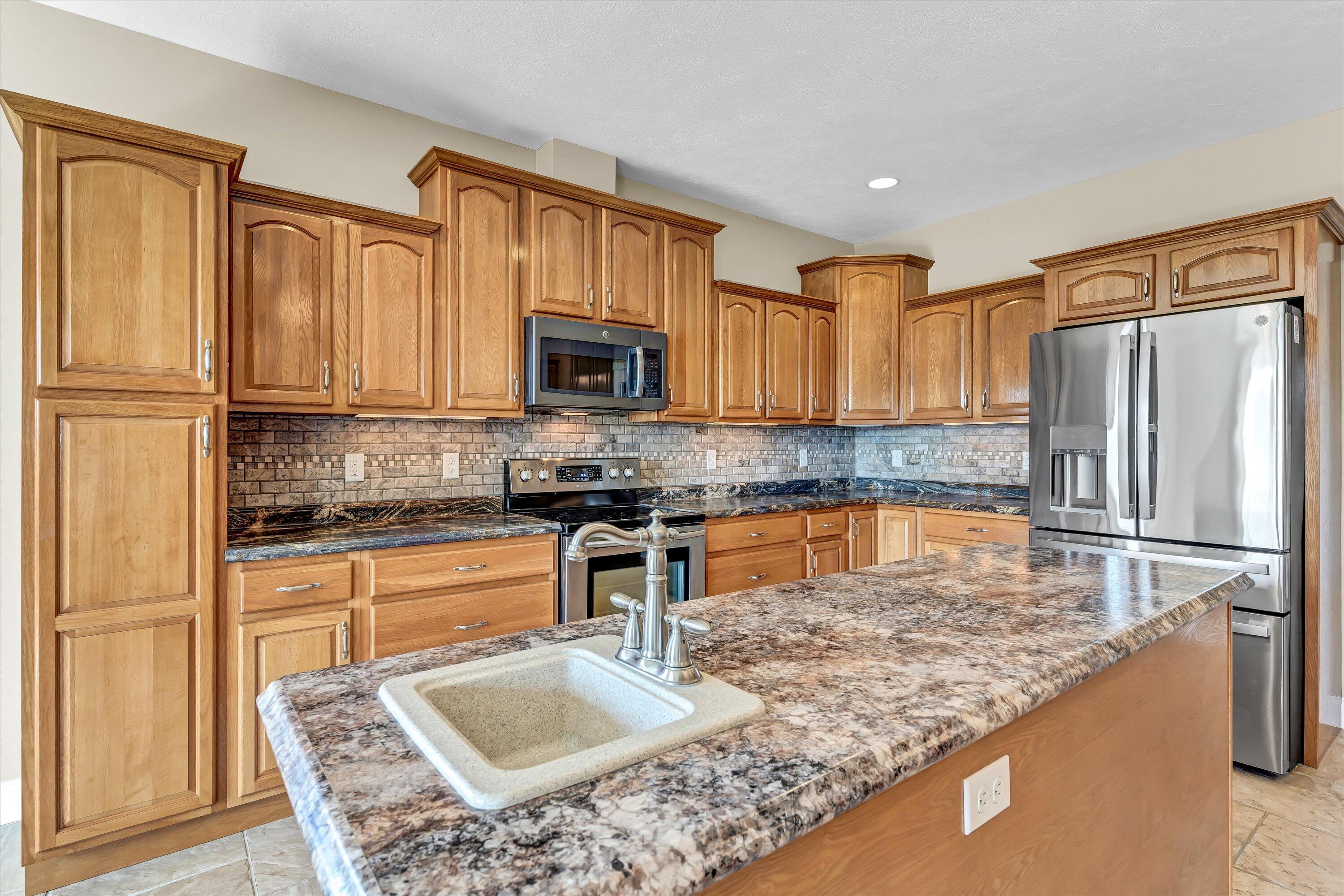 2411 Starboard Crest Road Morristown, TN 37814 - Photo 16 of 63 19-2411 Starboard Crest Rd-19