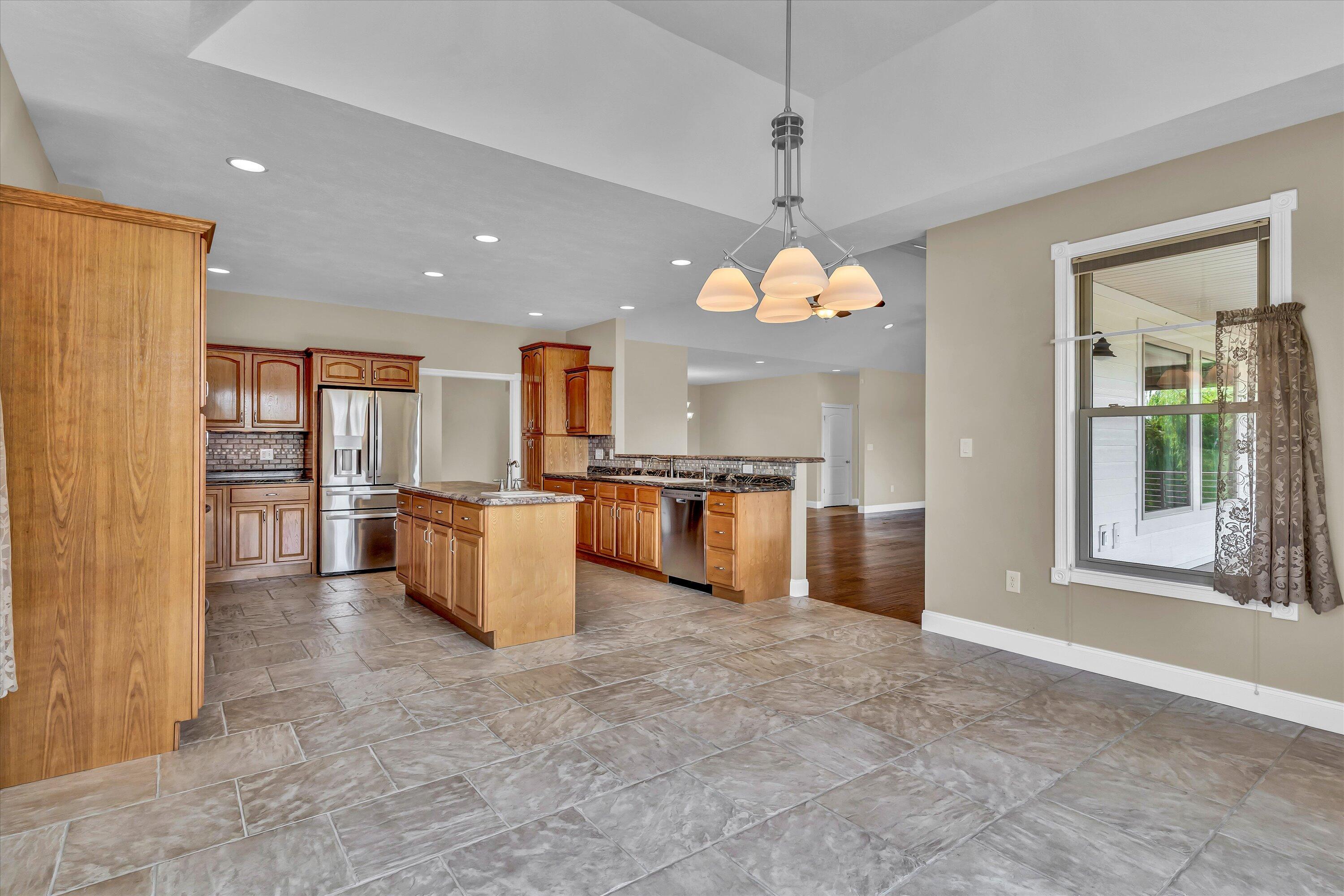 2411 Starboard Crest Road Morristown, TN 37814 - Photo 18 of 63 16-2411 Starboard Crest Rd-16