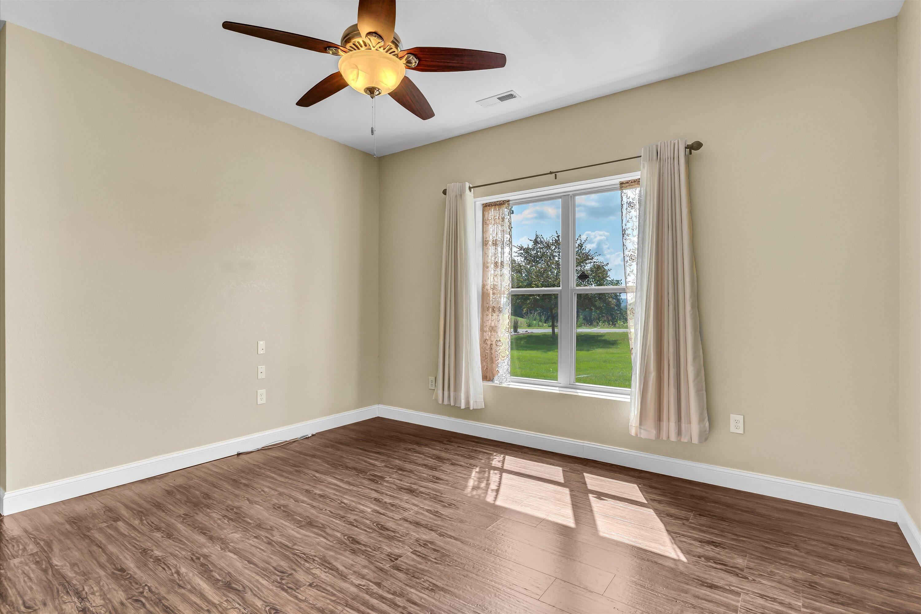 2411 Starboard Crest Road Morristown, TN 37814 - Photo 36 of 63 38-2411 Starboard Crest Rd-38