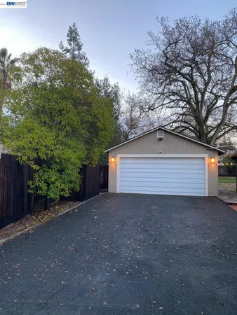 $4,600 | 164 Vía Del Sol, Walnut Creek, CA 94597