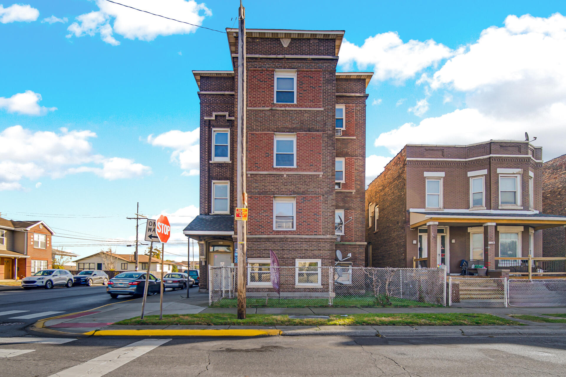 3501 Fir Street East Chicago, IN 46312 - Photo 2 of 26