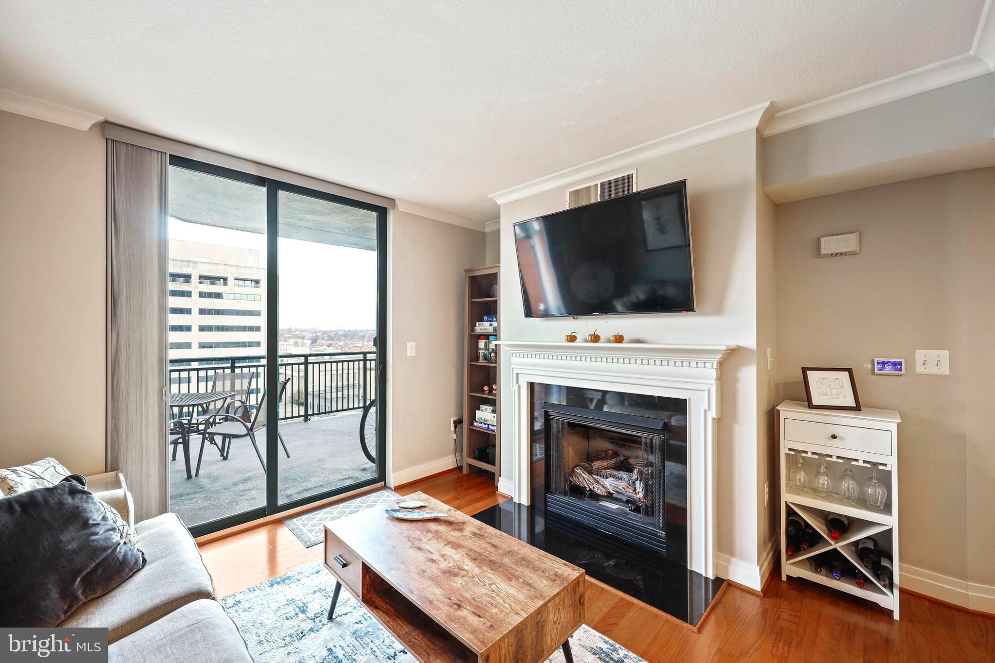 414 Water Street, Unit 1108 Baltimore, MD 21202 - Photo 14 of 44