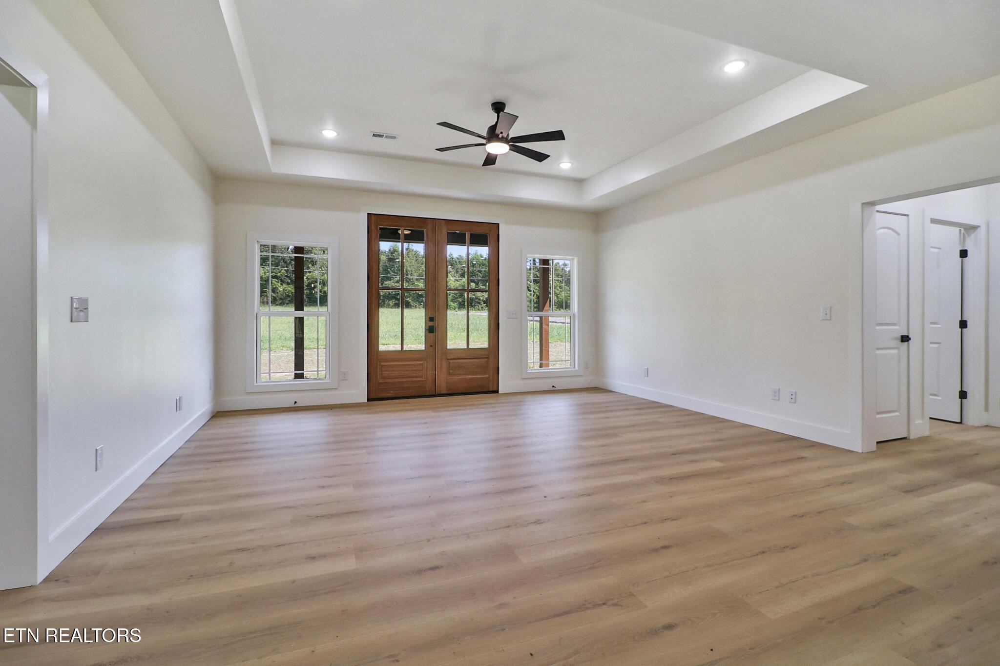 1458 Taylor Place Road Jamestown, TN 38556 - Photo 11 of 35 Gallery Image 11