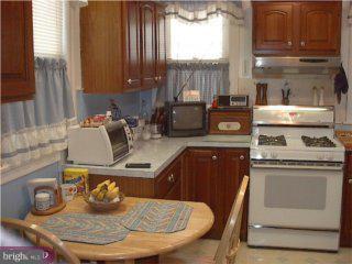 449 Vernon Road Philadelphia, PA 19119 - Photo 4 of 6 Gallery Image 4