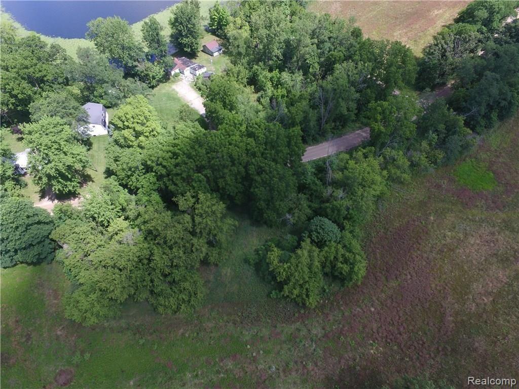 5148 Lahring Road Holly, MI 48442 - Photo 35 of 41