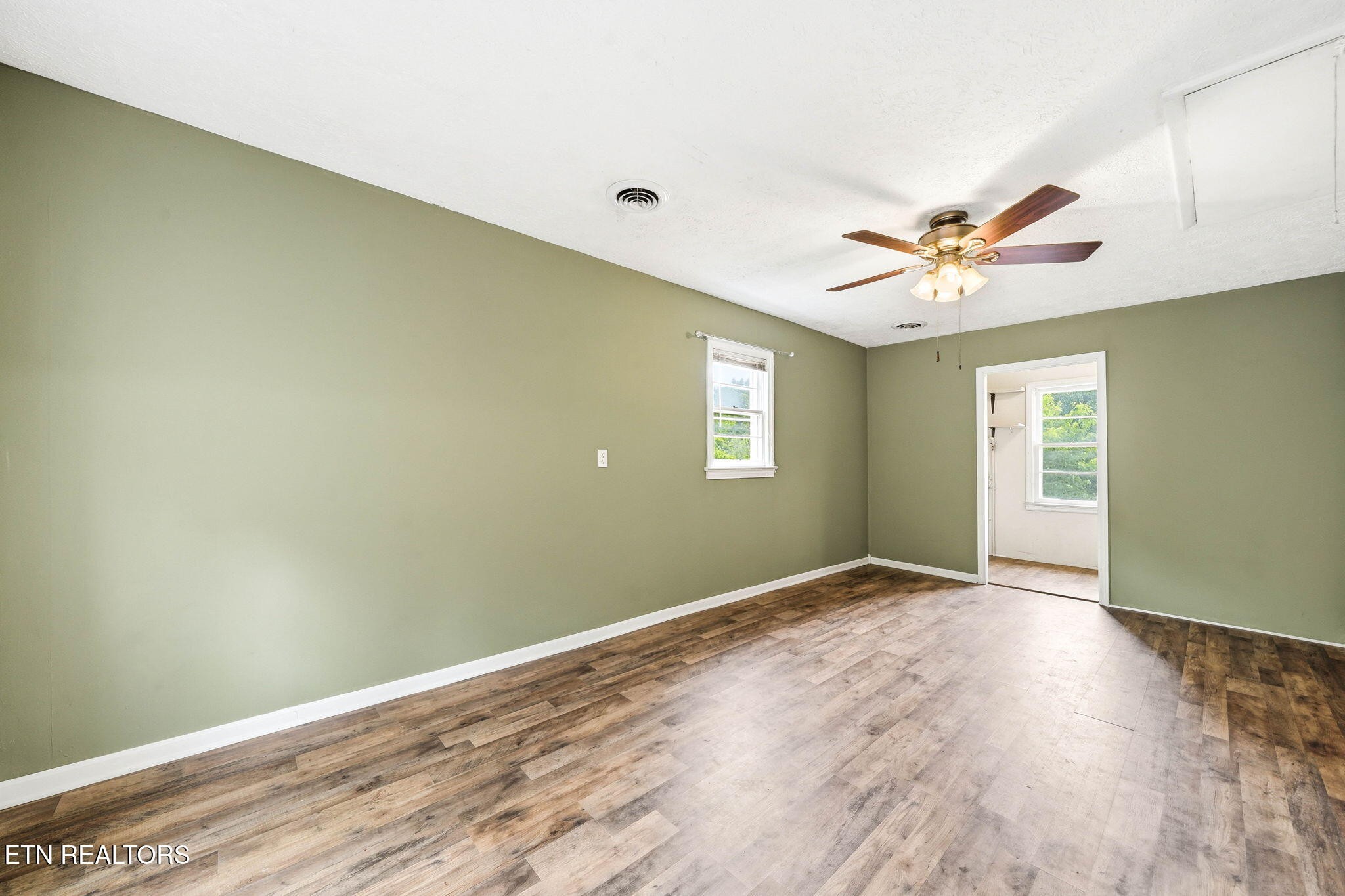 415 Parker Road Morristown, TN 37813 - Photo 7 of 20 Gallery Image 7