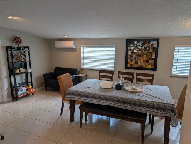 $2,700 | 615 Mimosa Terrace, Sanford, FL 32773