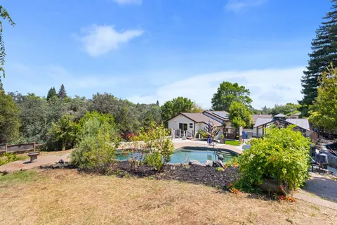 $879,900 | 121 Prospector Court, Folsom, CA 95630