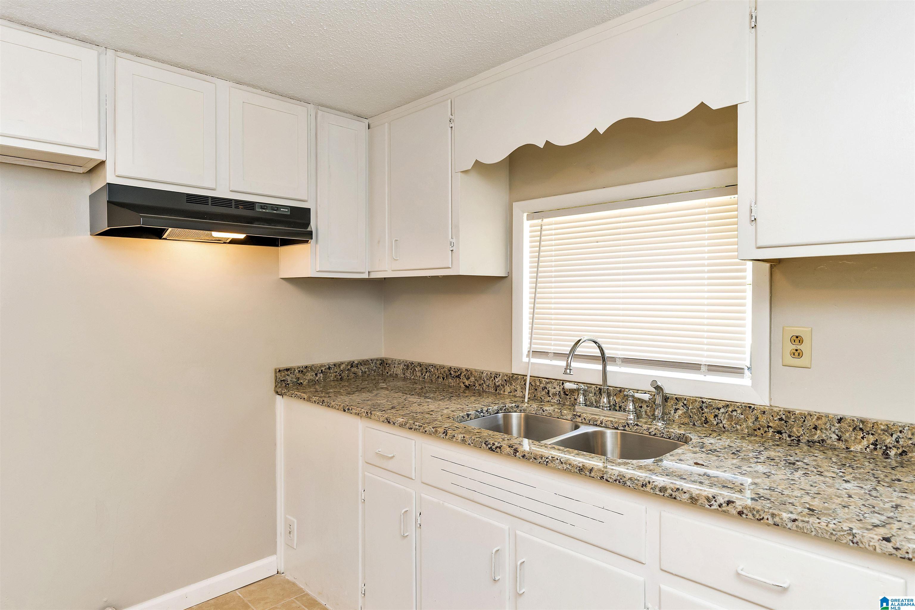1935 Brackett Loop Road Birmingham, AL 35214 - Photo 15 of 27 Gallery Image 15