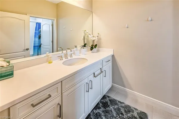 $5,000 | 6954 Avalon Circle, Unit 707, Naples, FL 34112