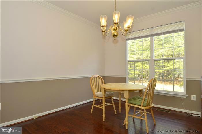 11010 Snowden Pond Road Laurel, MD 20708 - Photo 22 of 30 Dining Room