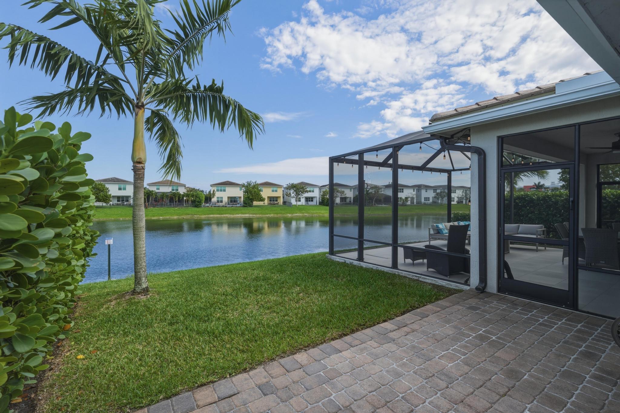 4122 Rosa Drive Deerfield Beach, FL 33064 - Photo 36 of 55 4b8250df-df2a-4287-a74c-25941afa4a72