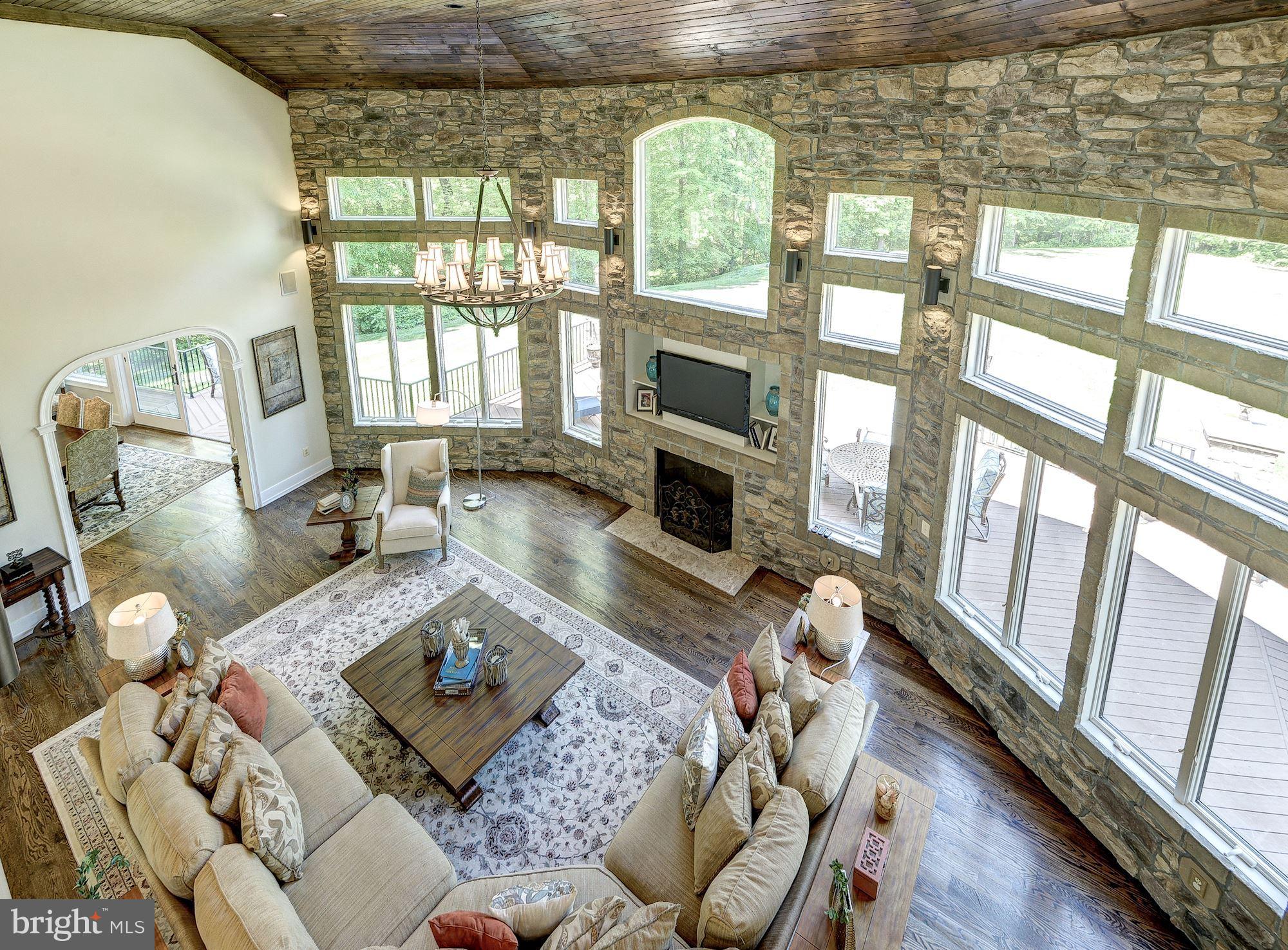 902 Chinquapin Road McLean, VA 22102 - Photo 14 of 30 Interior (General)