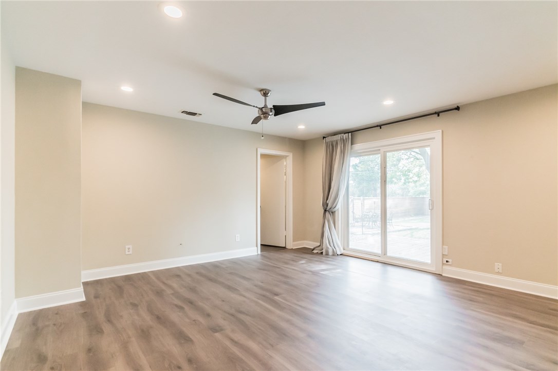 11911 Brookwood Road Austin, TX 78750 - Photo 21 of 30