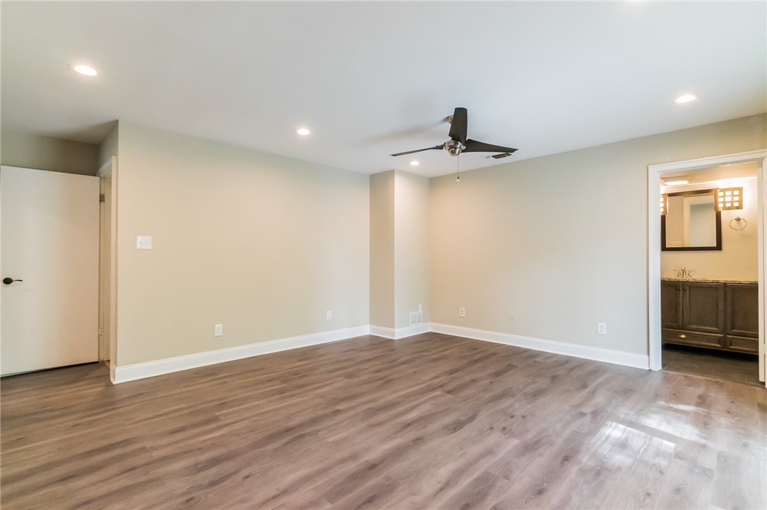 11911 Brookwood Road Austin, TX 78750 - Photo 22 of 30