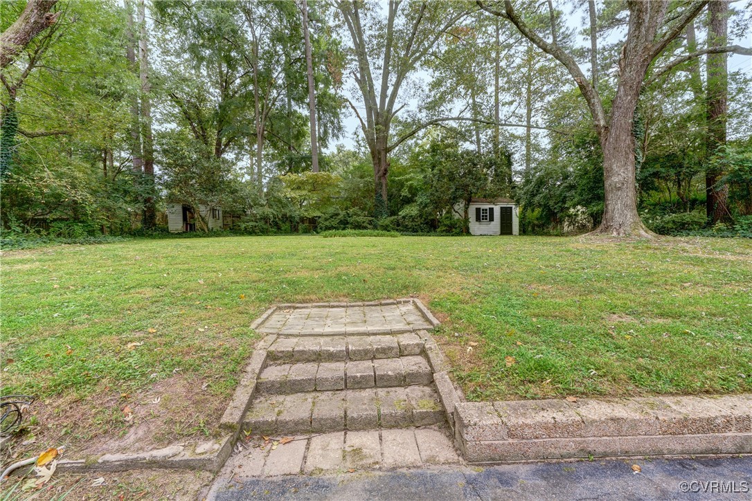7709 Cornwall Road Henrico, VA 23229 - Photo 34 of 36 Gallery Image 34