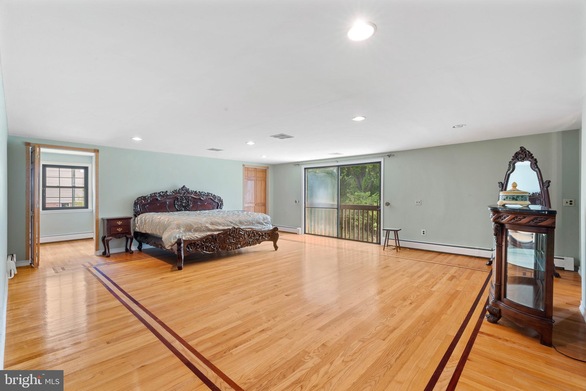 3873 Pine Road Huntingdon Valley, PA 19006 - Photo 29 of 49 Primary Bedroom