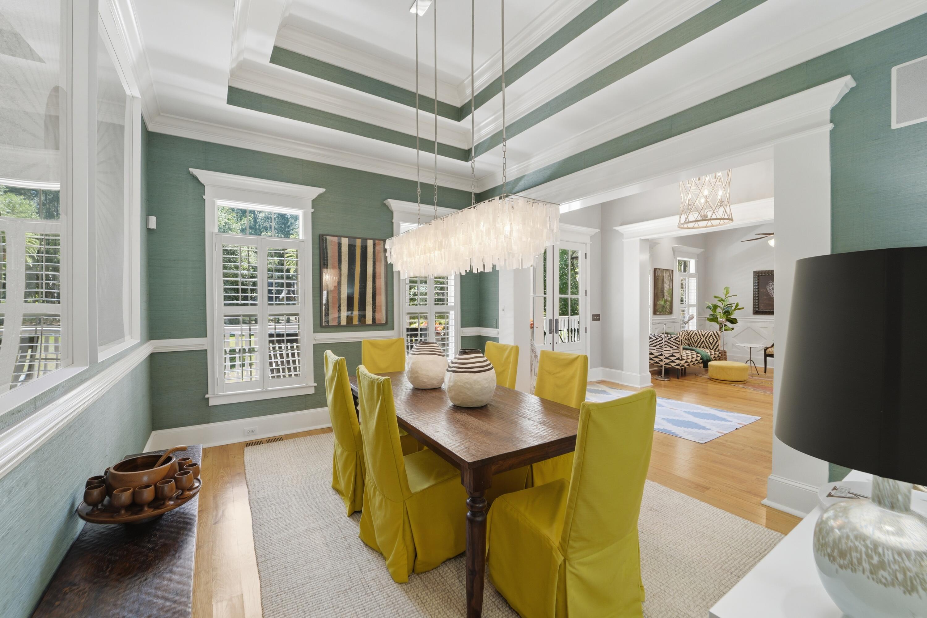 1833 Shell Ring Circle Mount Pleasant, SC 29466 - Photo 15 of 88 dining room