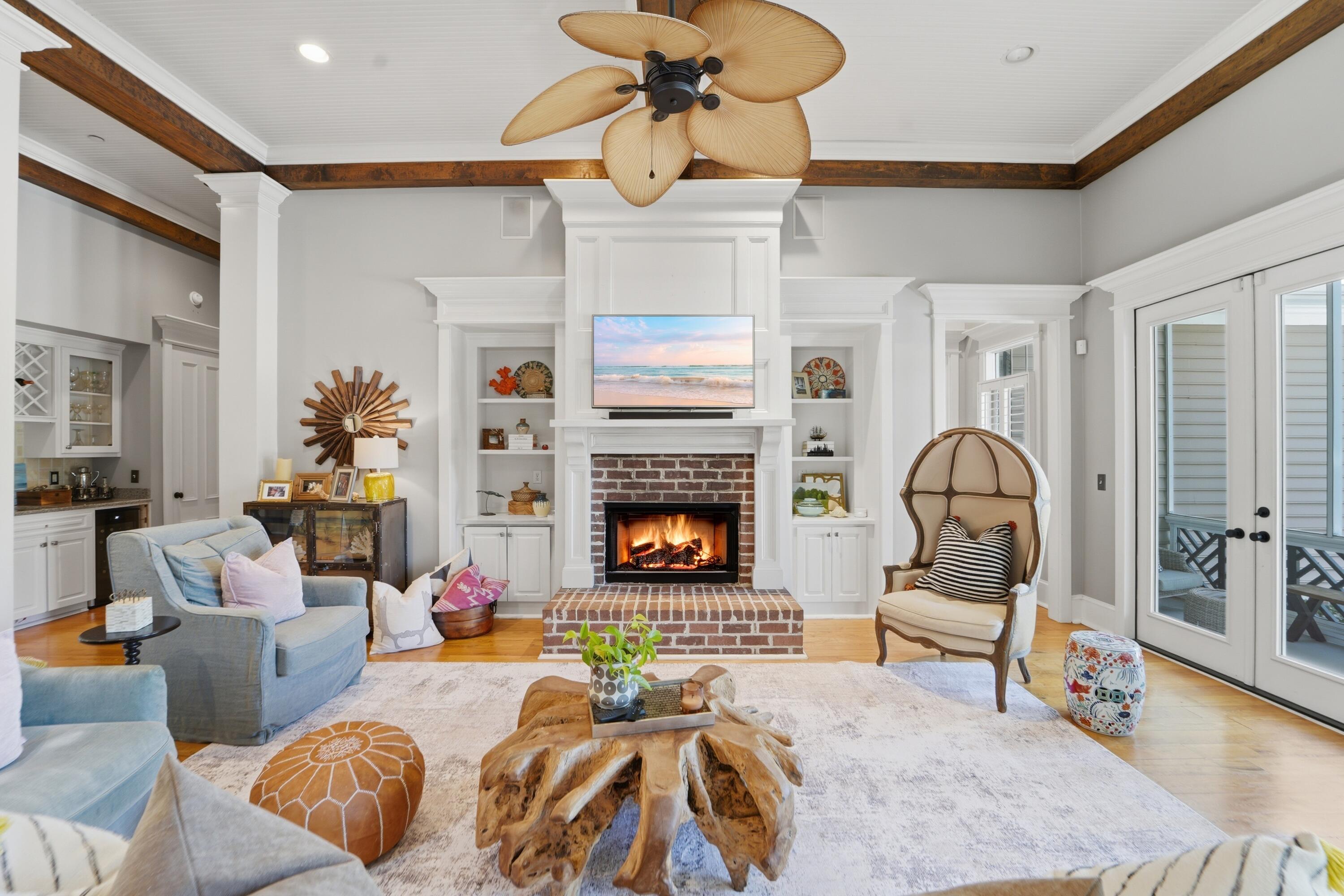 1833 Shell Ring Circle Mount Pleasant, SC 29466 - Photo 17 of 88 living room