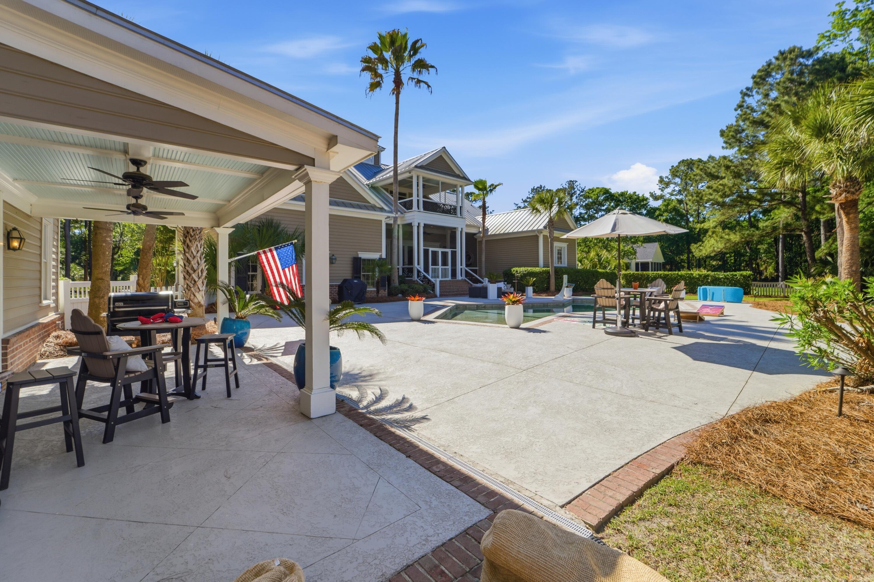 1833 Shell Ring Circle Mount Pleasant, SC 29466 - Photo 36 of 88 pool house/patio