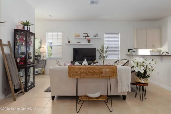 $2,400 | 4798 Sprint Circle, Rockledge, FL 32955