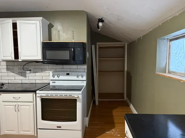 $139,000 | 300 Arnold Street, West Concord, MN 55985