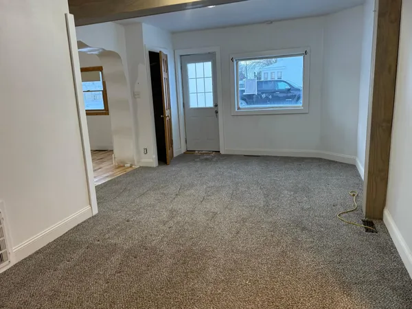 $139,000 | 300 Arnold Street, West Concord, MN 55985