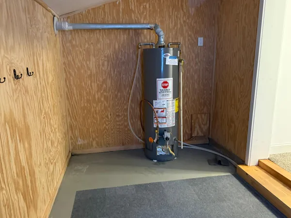 $139,000 | 300 Arnold Street, West Concord, MN 55985