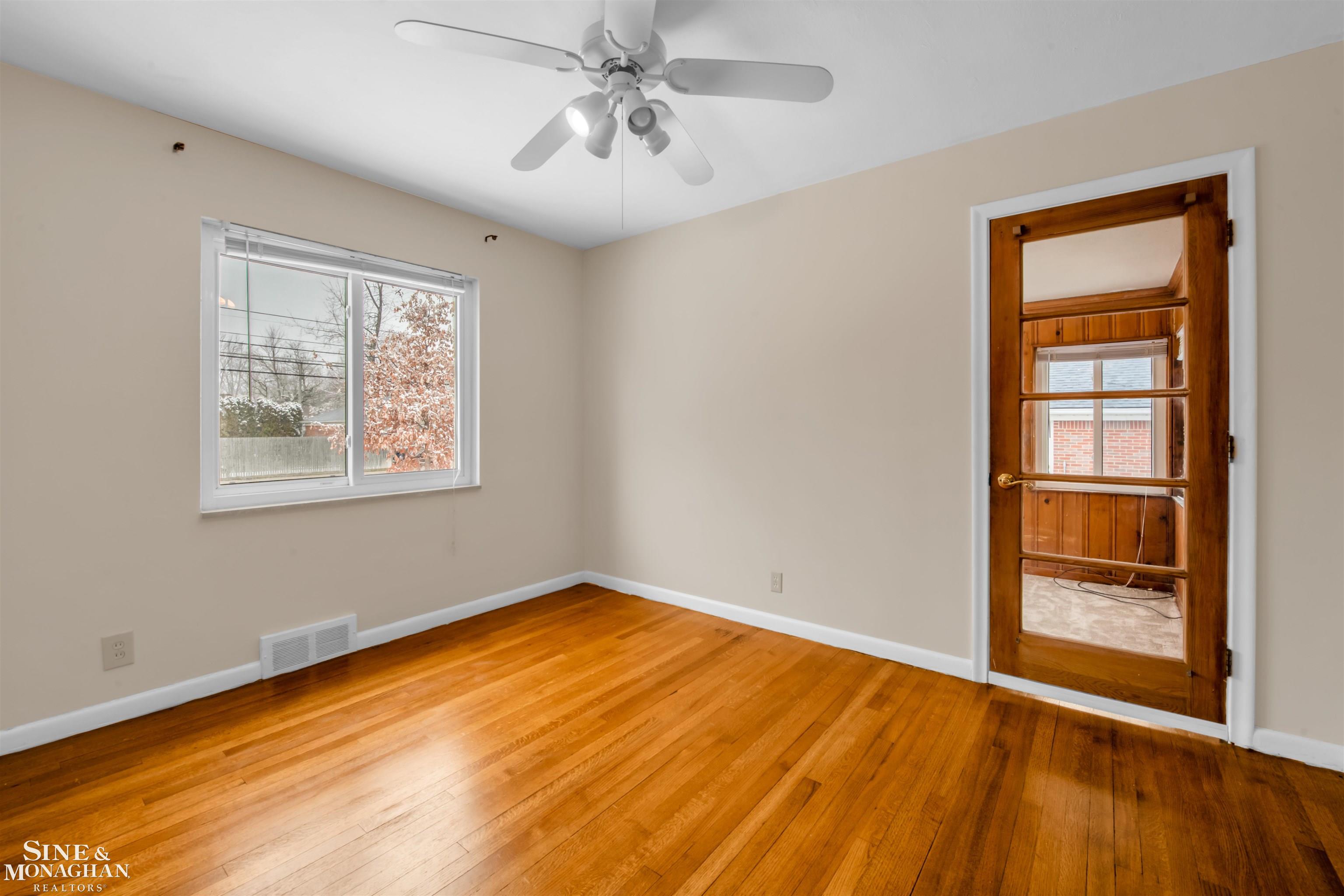 798 Harcourt Road Grosse Pointe, MI 48230 - Photo 11 of 32
