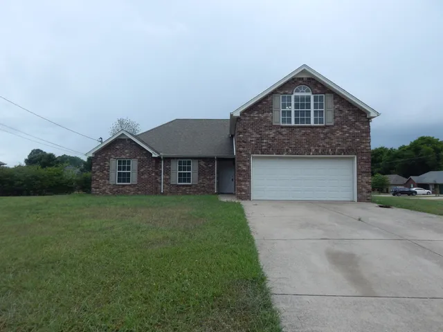 $1,950 | 7033 Bridgewater Drive, Smyrna, TN 37167