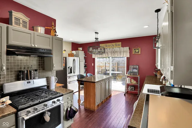 $295,000 | 215 Main Street, New Ross, IN 47968