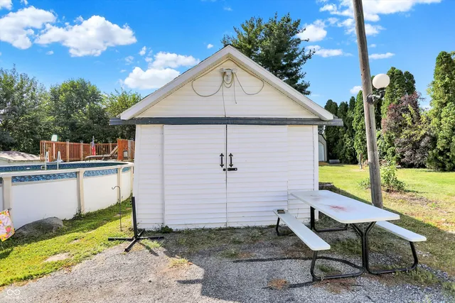 $295,000 | 215 Main Street, New Ross, IN 47968