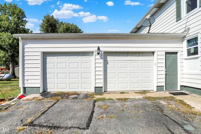 $295,000 | 215 Main Street, New Ross, IN 47968