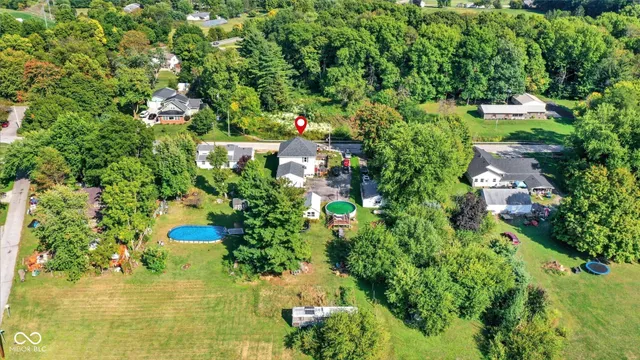 $295,000 | 215 Main Street, New Ross, IN 47968