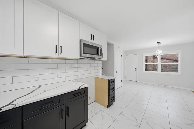 $230,000 | 14223 University Avenue, Dolton, IL 60419