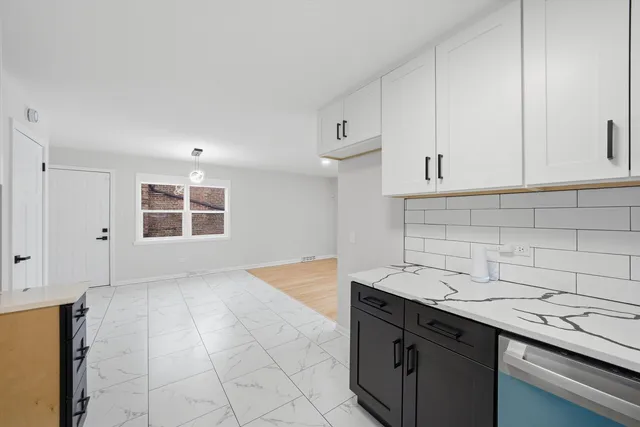 $230,000 | 14223 University Avenue, Dolton, IL 60419