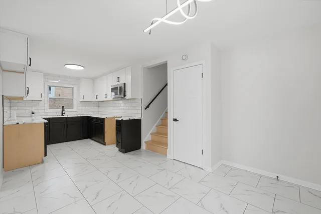 $230,000 | 14223 University Avenue, Dolton, IL 60419