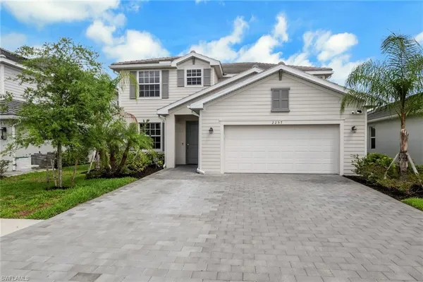 $575,000 | 2257 Avocado Lane, Naples, FL 34120