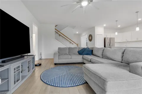 $575,000 | 2257 Avocado Lane, Naples, FL 34120