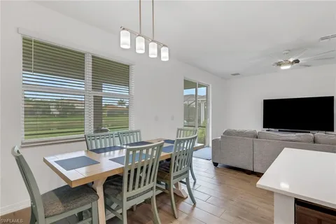 $575,000 | 2257 Avocado Lane, Naples, FL 34120