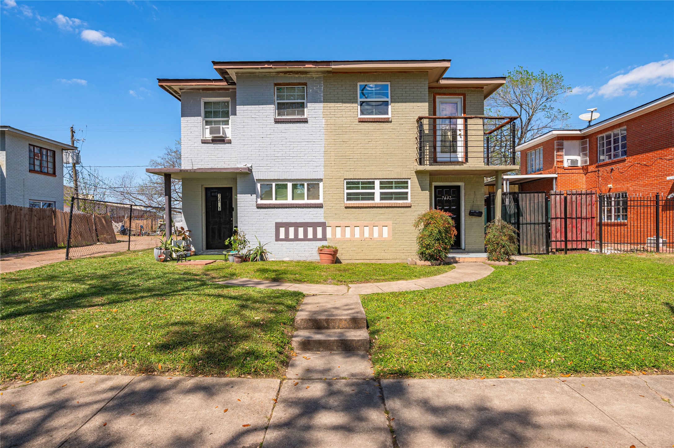 7431 Moline Street Houston, TX 77087 - Photo 3 of 38