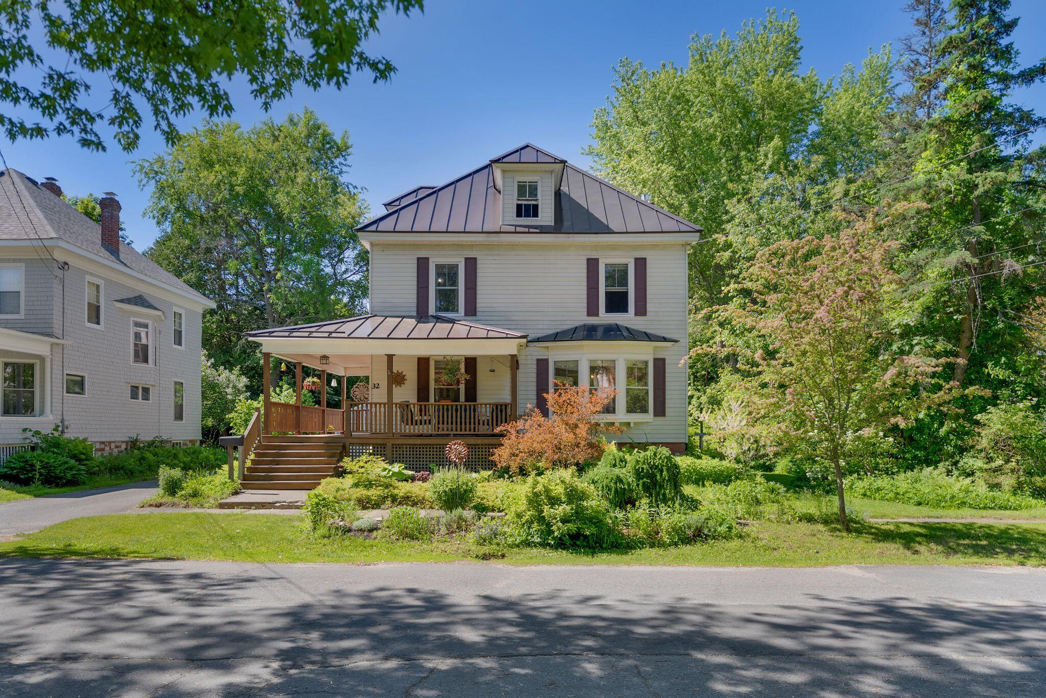 32 Morrill Avenue Waterville, ME 04901 - Photo 2 of 67 3_DSC01887 copy