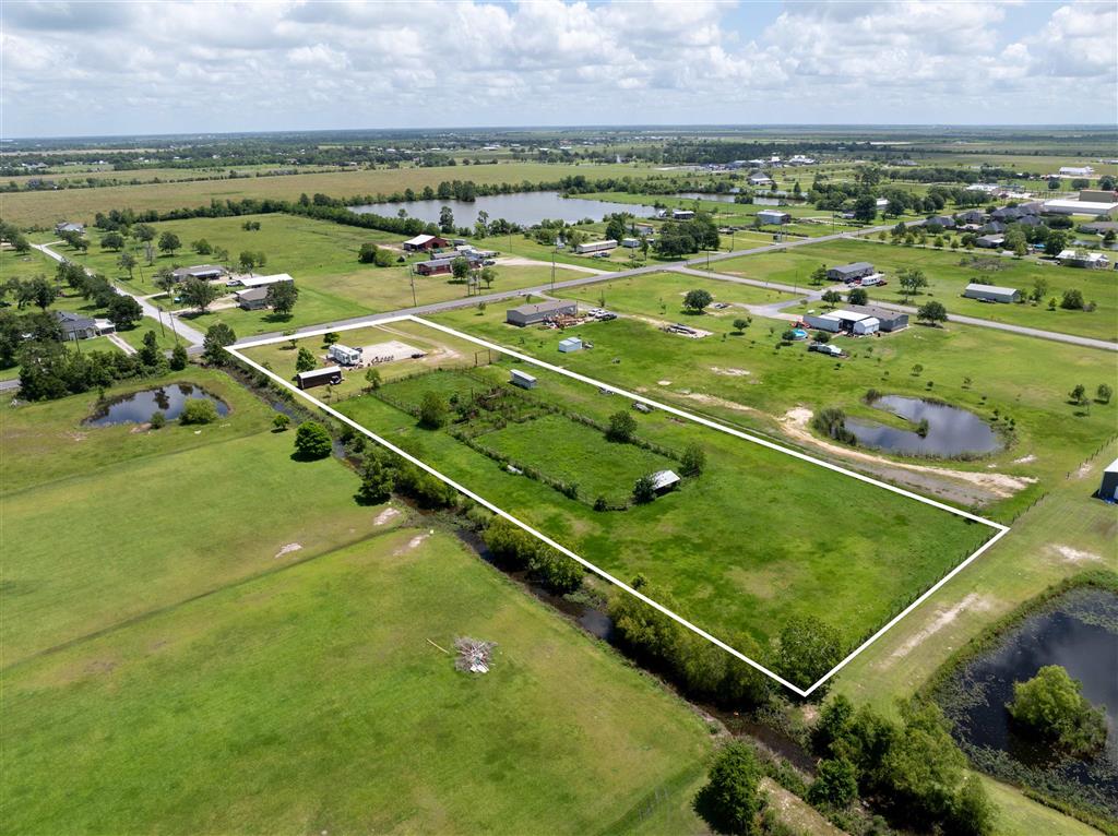 401 Parish Line Road Lake Charles, LA 70607 - Photo 6 of 11
