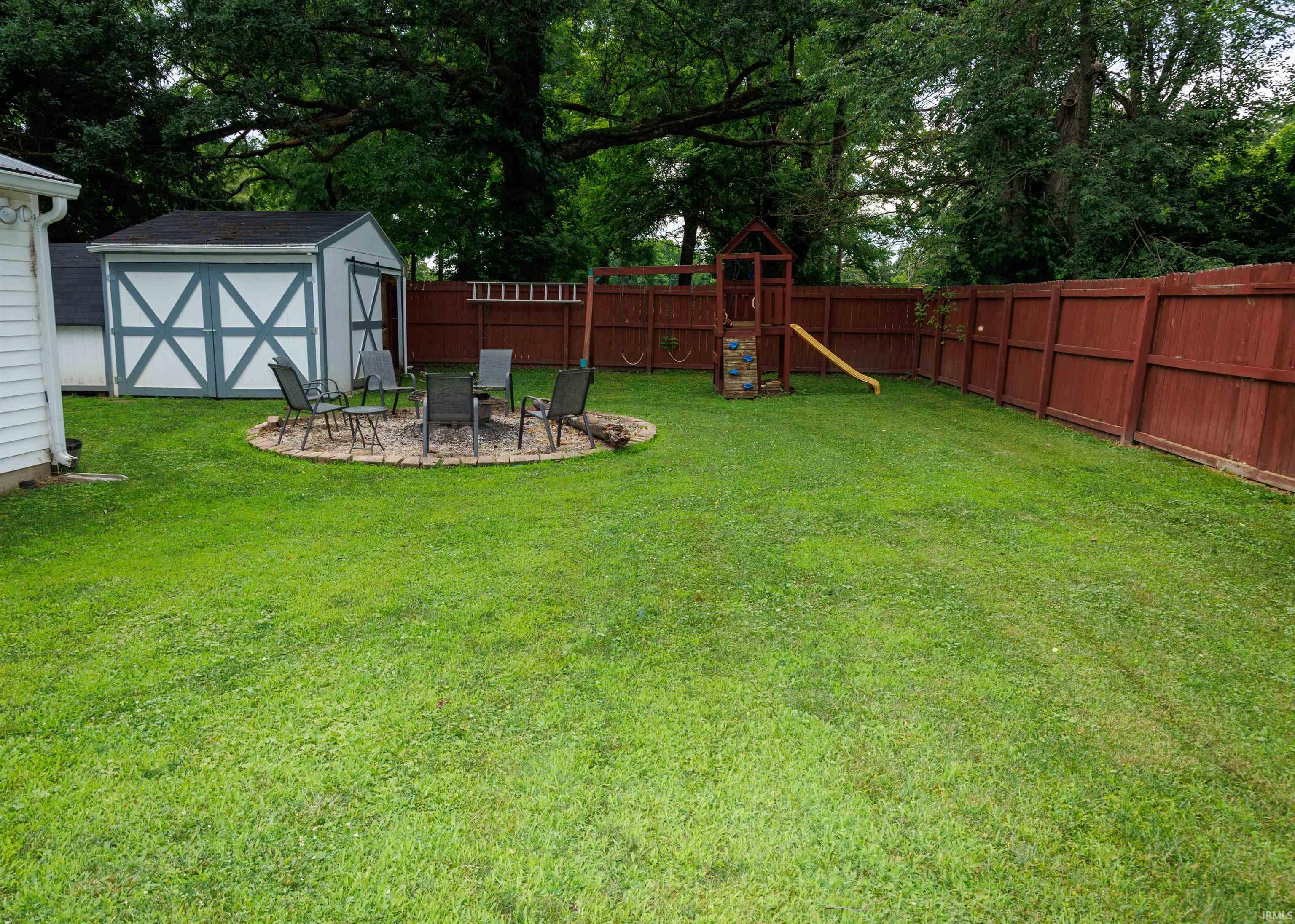 18 Fall Street Williamsport, IN 47993 - Photo 5 of 23 Gallery Image 5