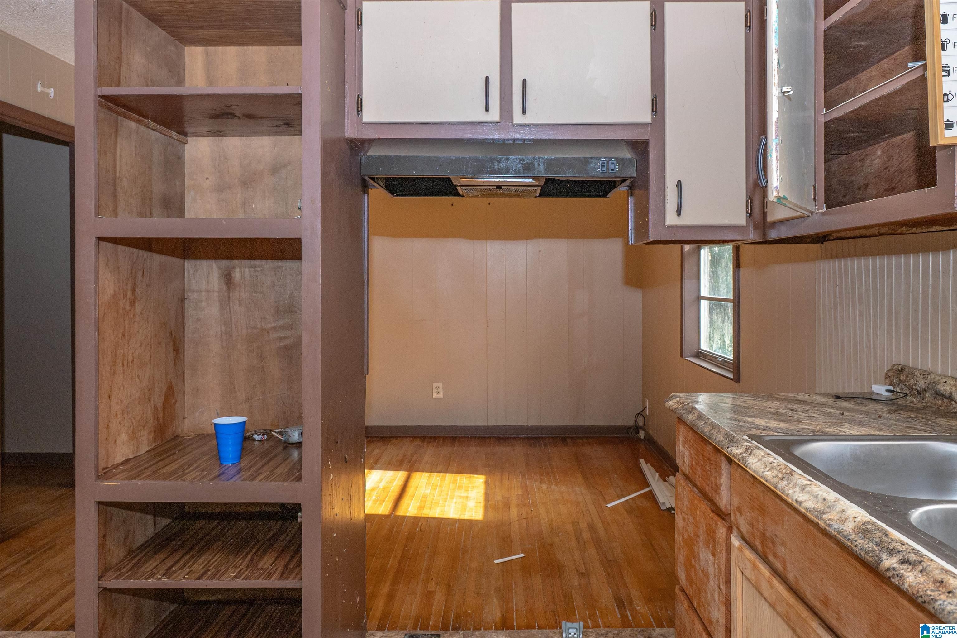 2300 Roberta Road Birmingham, AL 35214 - Photo 5 of 11