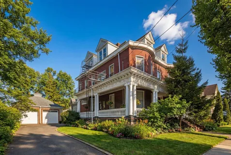 $3,500 | 6 Bonn Place, Unit 2, Weehawken, NJ 07086